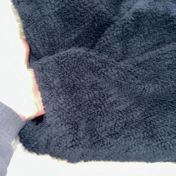 Lululemon black teddy turtleneck cropped sweater/sweatshirt | Sz XS (NO SIZE TAG - Picture 7 of 7